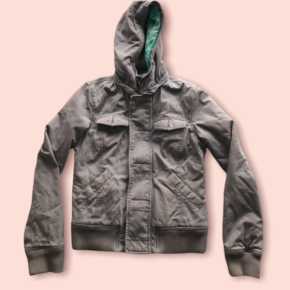 TNA Jacket - Picture 1 of 16